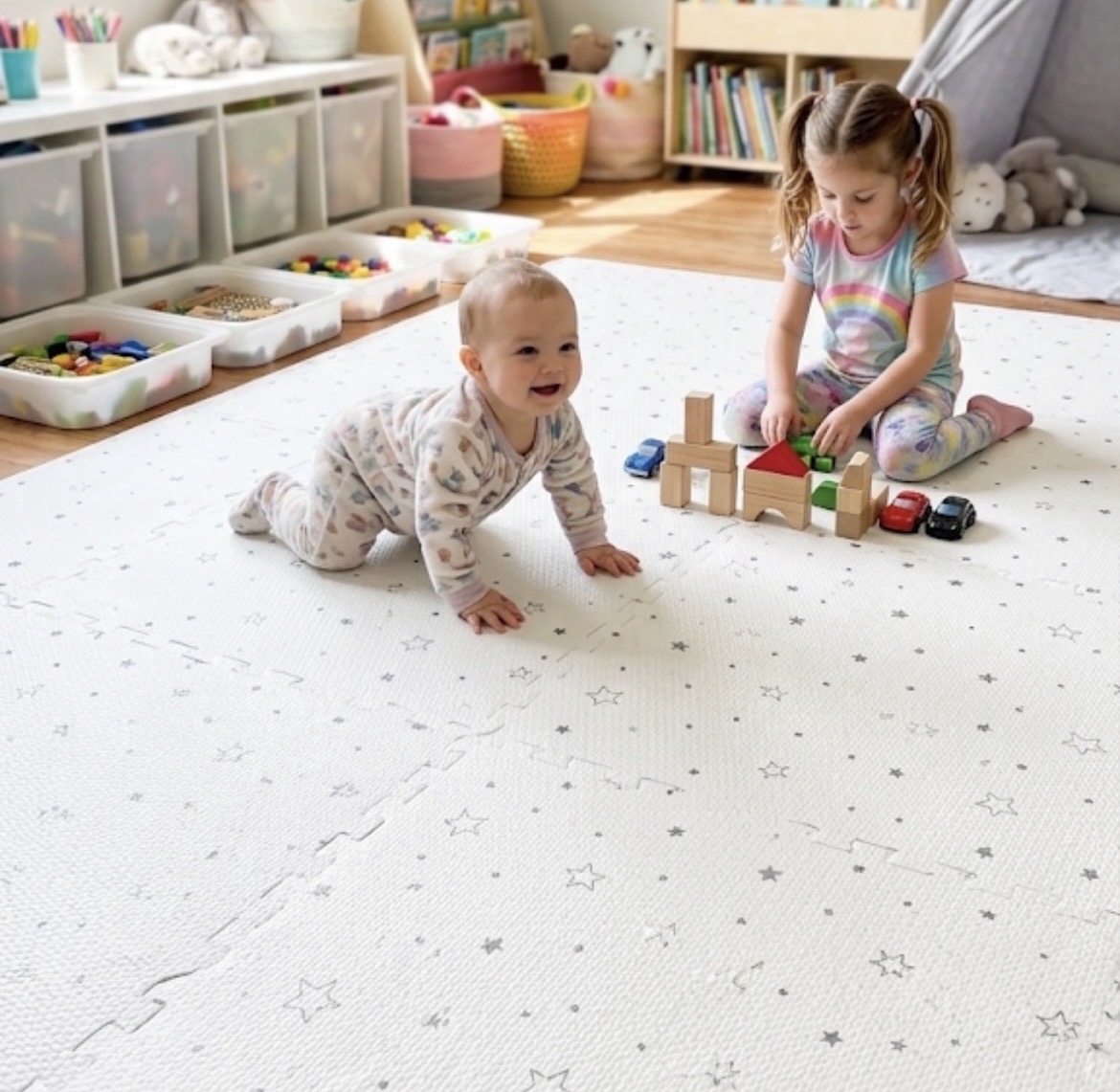 Alfombra goma eva diseño blanco- estrellas 1.20×1.20mts